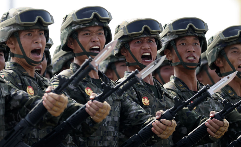 向着新的伟大胜利，前进！——纪念中国人民抗日战争暨世界反法西斯战争胜利80周年大会侧记