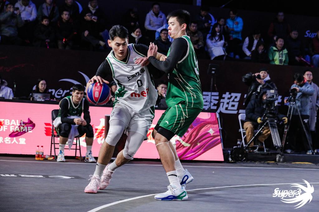 颜鹏：把三人篮球打成自己的“甜点位”