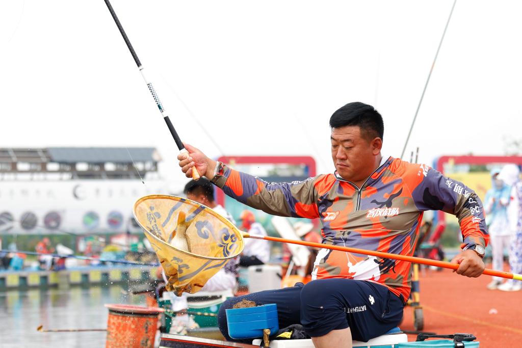 追光丨火爆!我国超4亿人玩户外,都在玩啥?