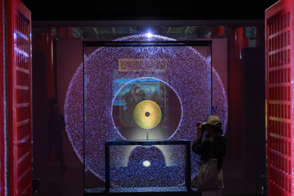 新闻多一点|故宫博物院百年守护展:一脉文渊,守望相传 新闻多一点|故宫博物院百年守护展:一脉文渊,守望相传