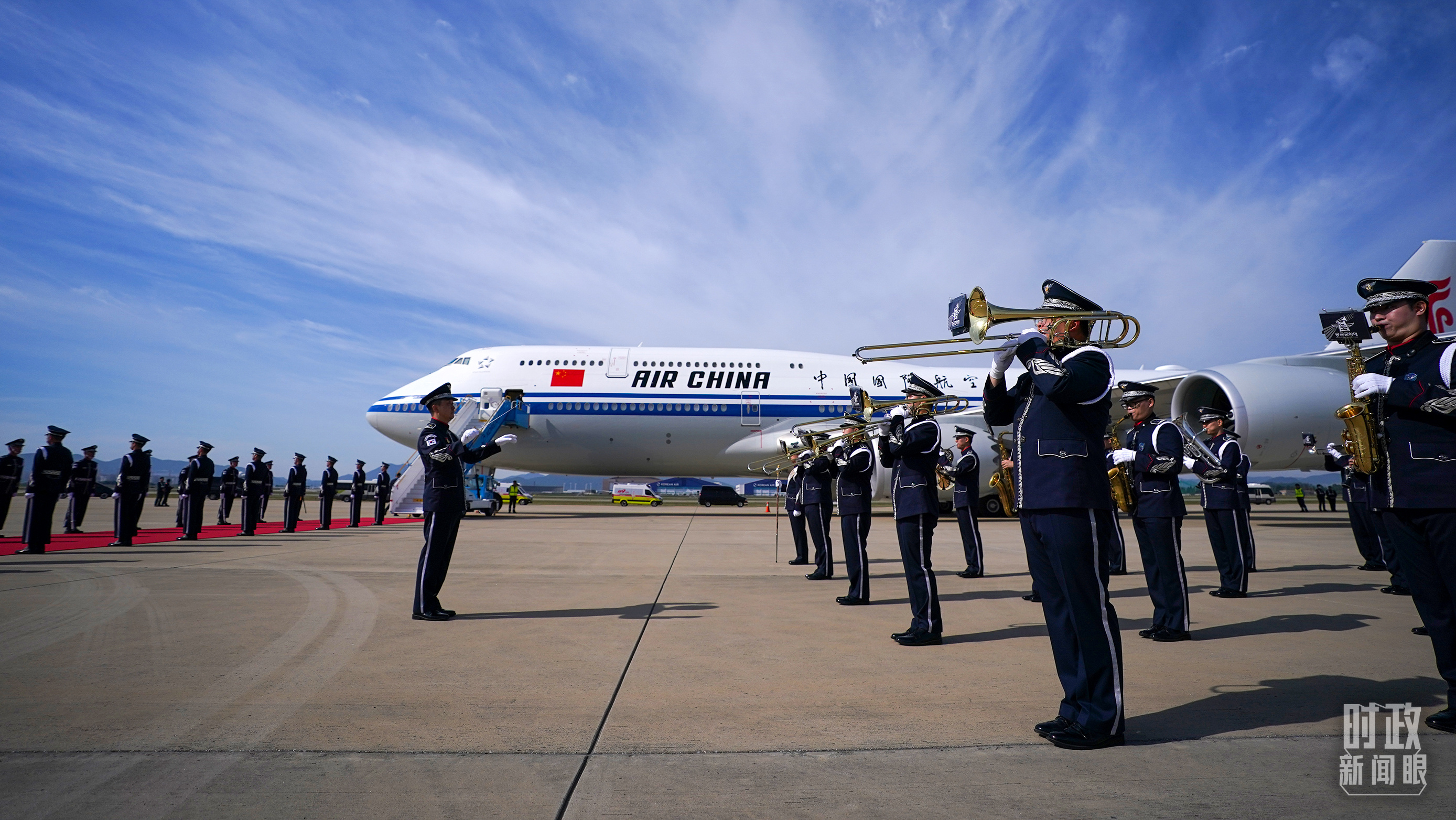时政新闻眼丨中美元首釜山会晤，这些重点值得关注