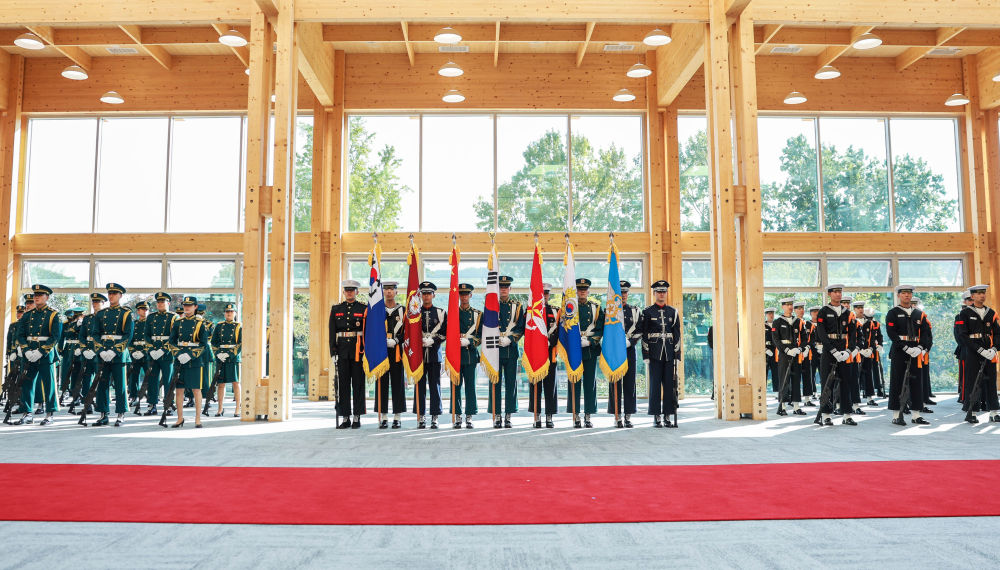 高清大图｜习近平出席李在明举行的欢迎仪式