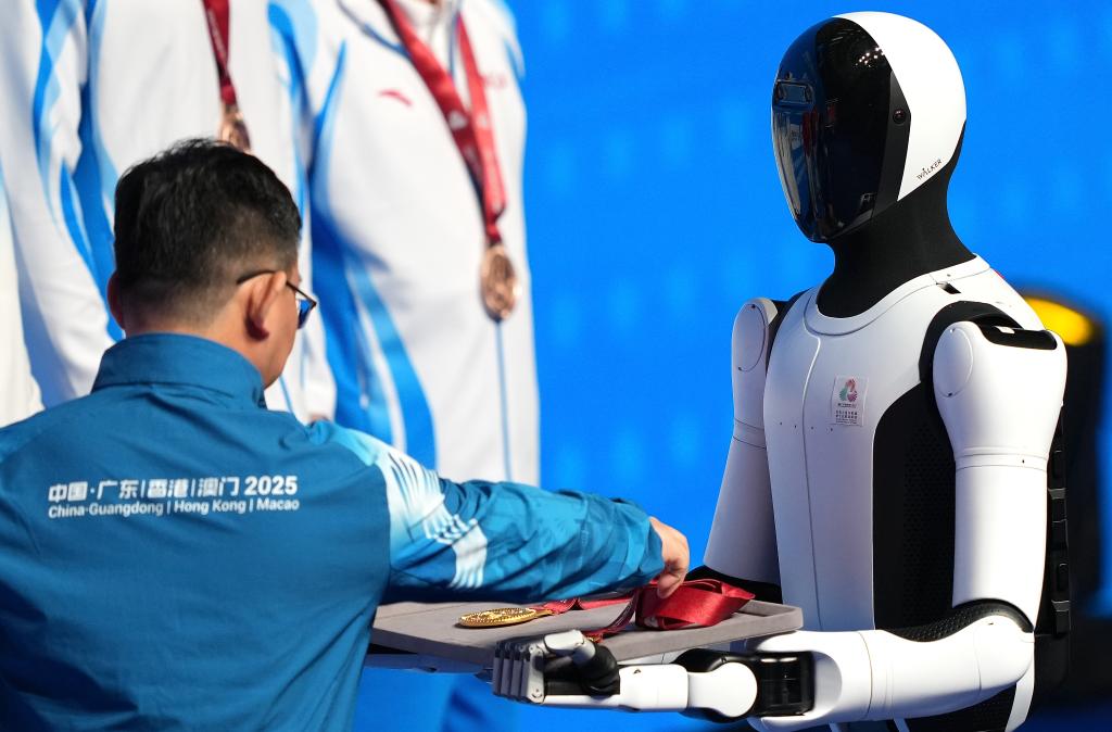 全运会的“机器人总动员”，让我们看见未来