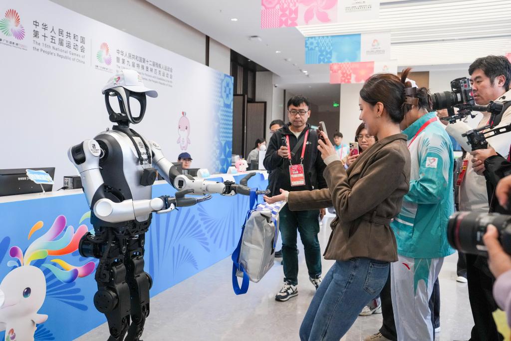 全运会的“机器人总动员”，让我们看见未来