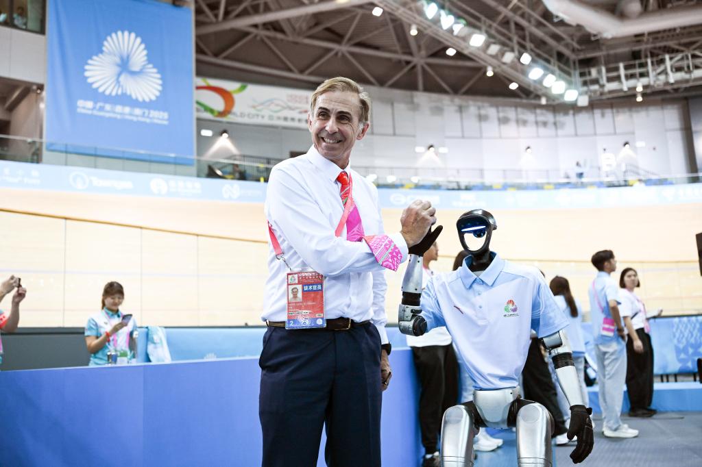 全运会的“机器人总动员”，让我们看见未来