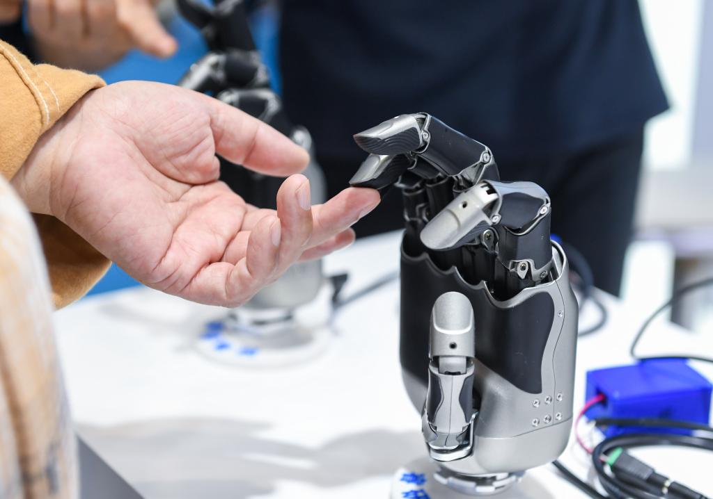 全运会的“机器人总动员”，让我们看见未来