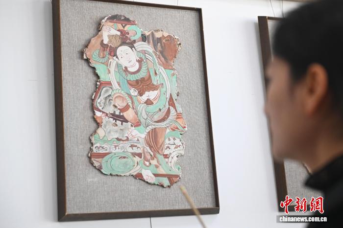 甘肃高校育“文物医生”