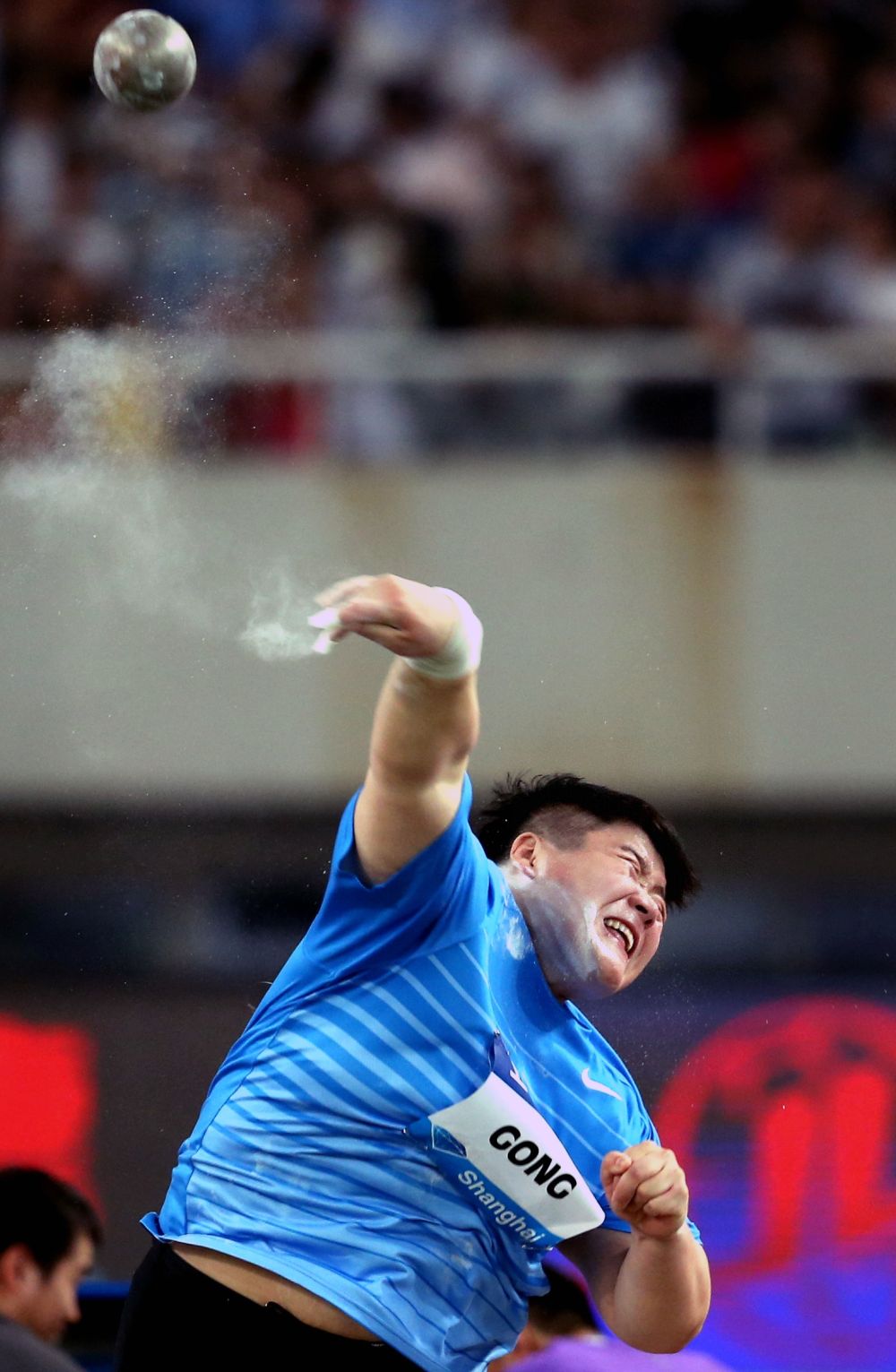 人物|巩立姣:时代投掷者