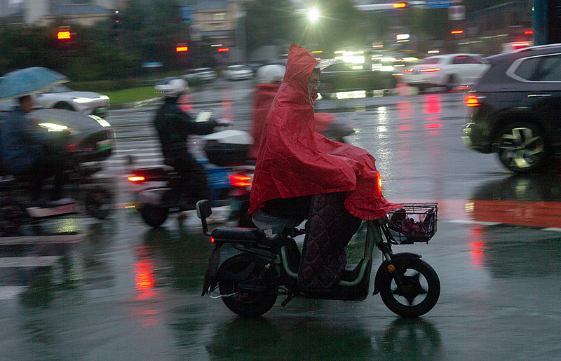 电动自行车新国标将全面落地 买车该注意什么?旧车怎么办?