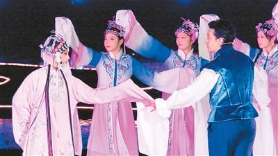 中外传世名作“深情共赴”