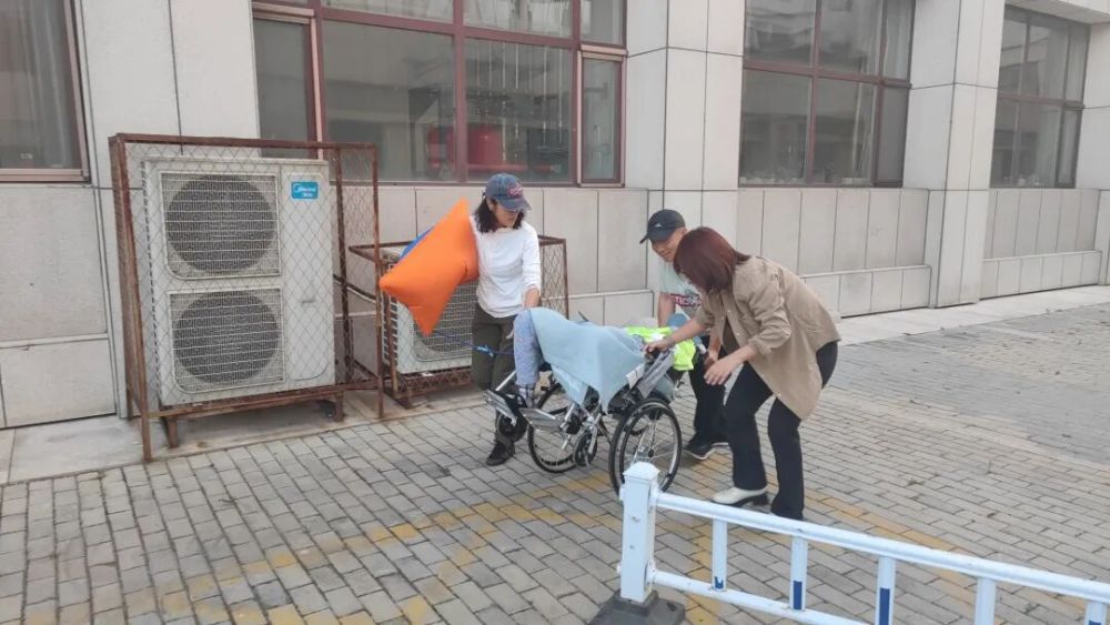 哪张照片，能定义你的2025年？先看看他们的答案