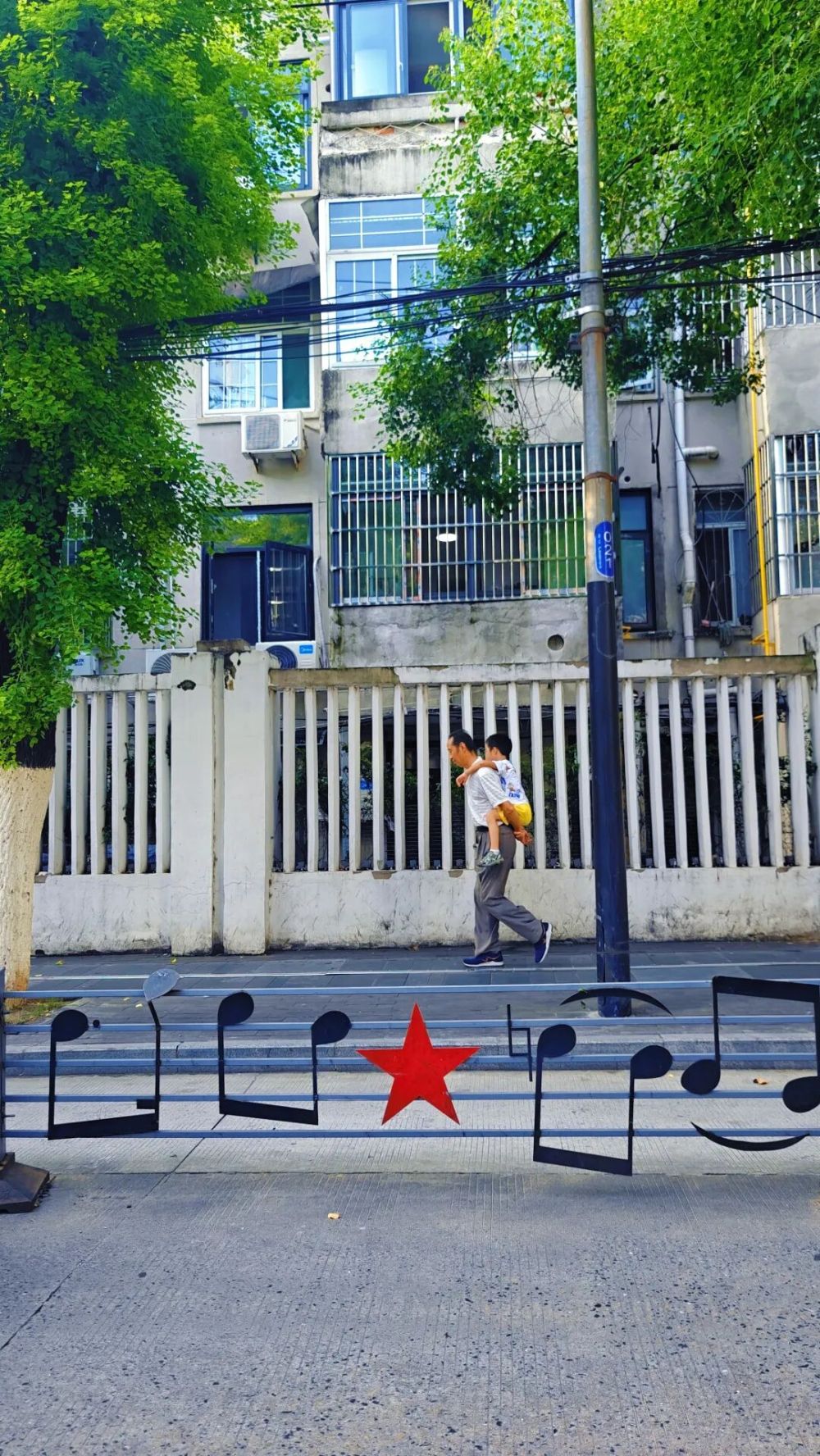 哪张照片，能定义你的2025年？先看看他们的答案