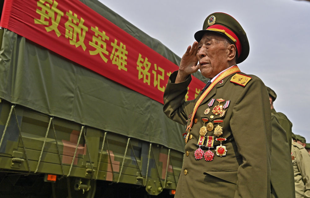 全网刷屏的2025！