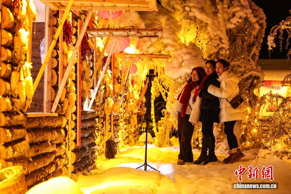 贵州六盘水：“南国雪乡”吸引游客