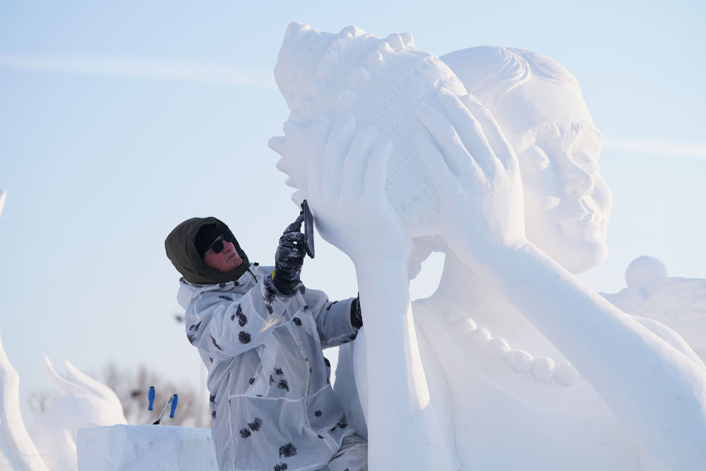 镜观·回响|让冰天雪地成为金山银山 镜观·回响|让冰天雪地成为金山银山