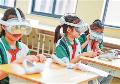 上海：给科创梦想装上“AI引擎”