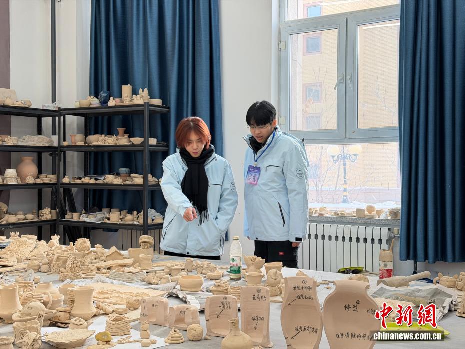 台湾青年学子开启新疆参访交流之旅