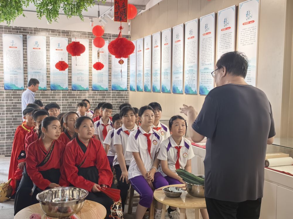 习近平总书记关切事｜好家风薪火传