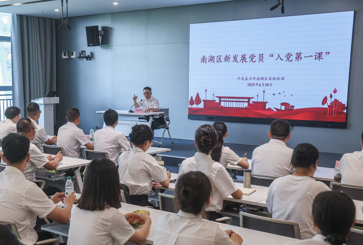 减负增效添干劲 实干担当谱新篇 减负增效添干劲 实干担当谱新篇