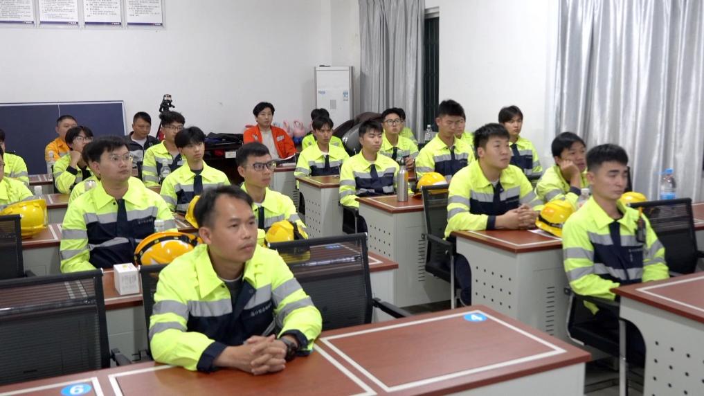 春节的坚守与担当 温暖相伴共赴团圆