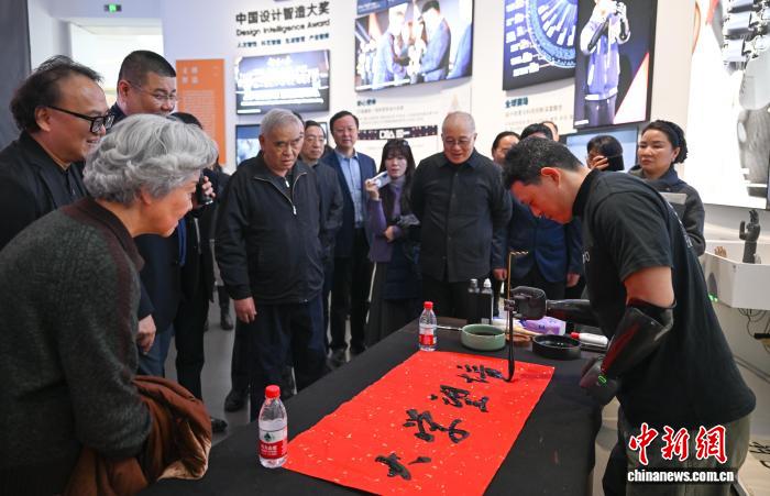 中国美术学院举办建设世界一流大学二十周年特展