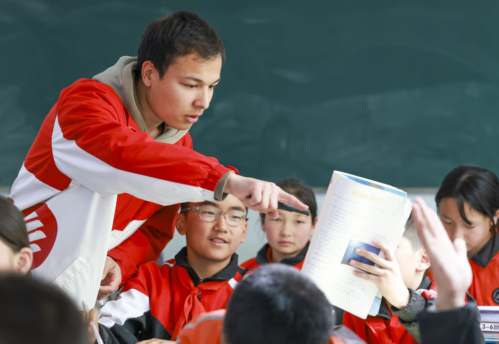 两会·影像链接|展望“十五五”:汇聚青春力量 两会·影像链接|展望“十五五”:汇聚青春力量