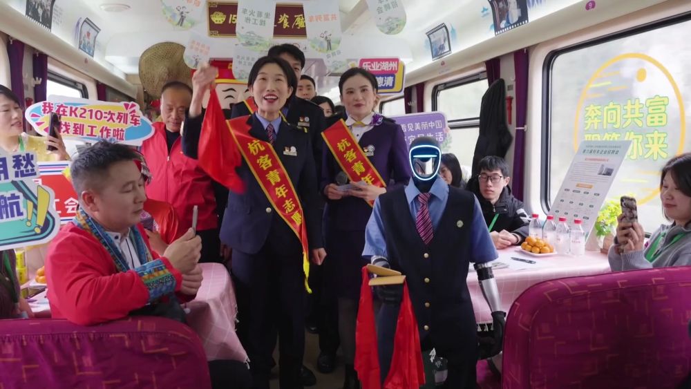 不负春光开好局 各地忙生产稳就业