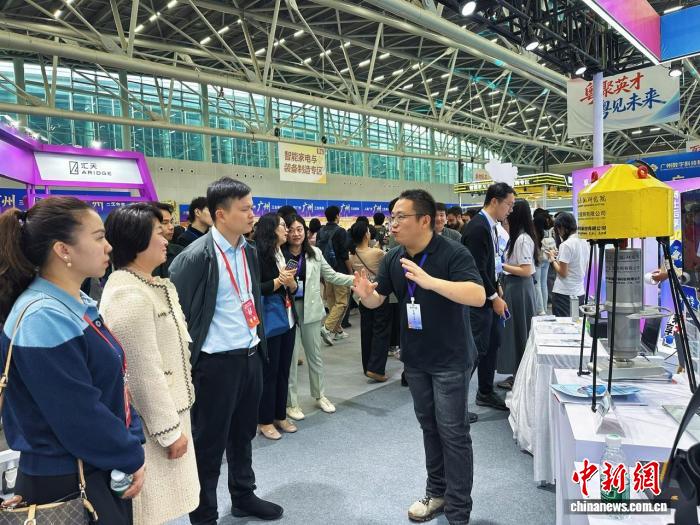 广州南沙“摸鱼”博士的创业路