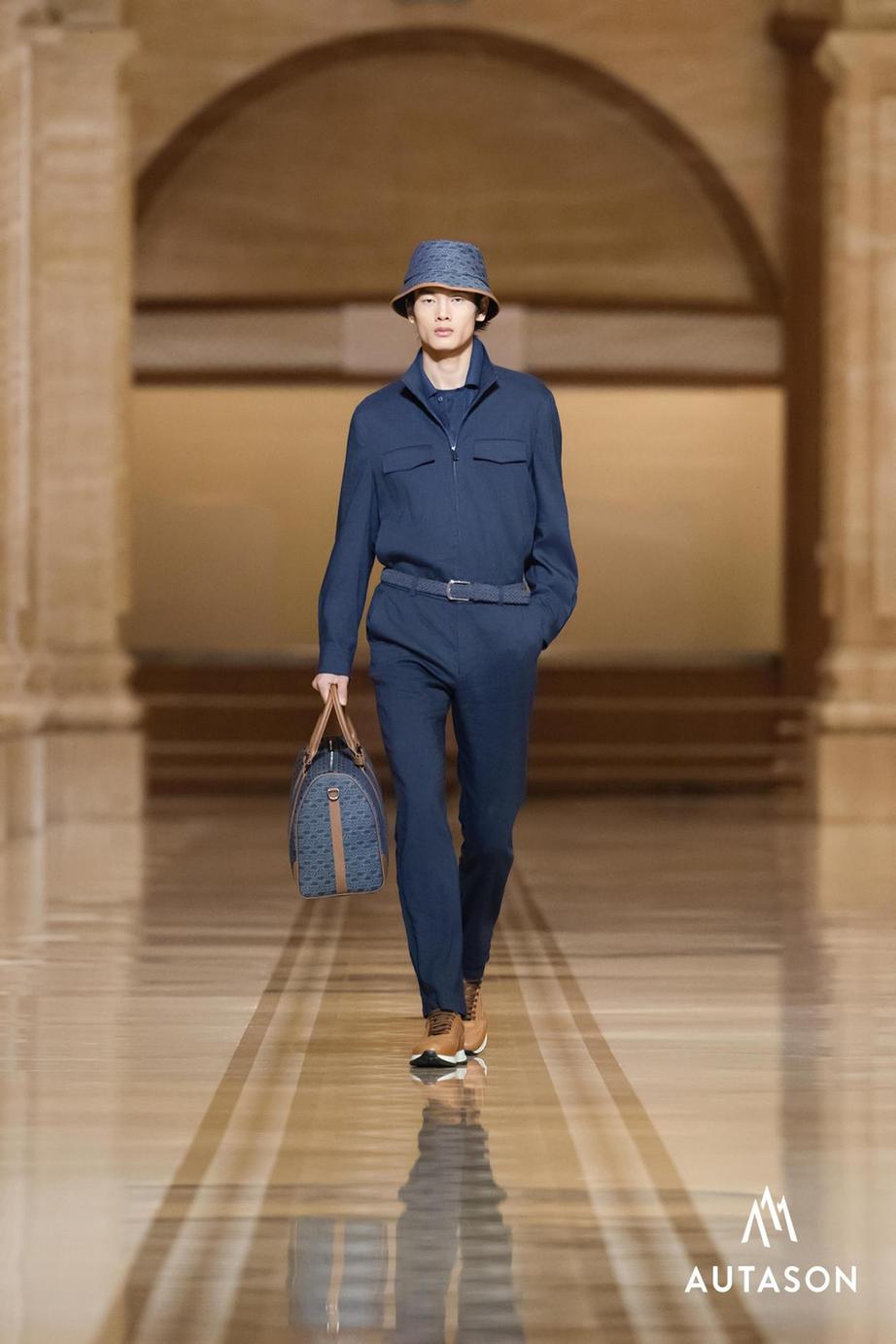 AUTASON&AUTASONBLACK2026春夏男装大秀发布 自然材质双风格演绎“绅士之境” 