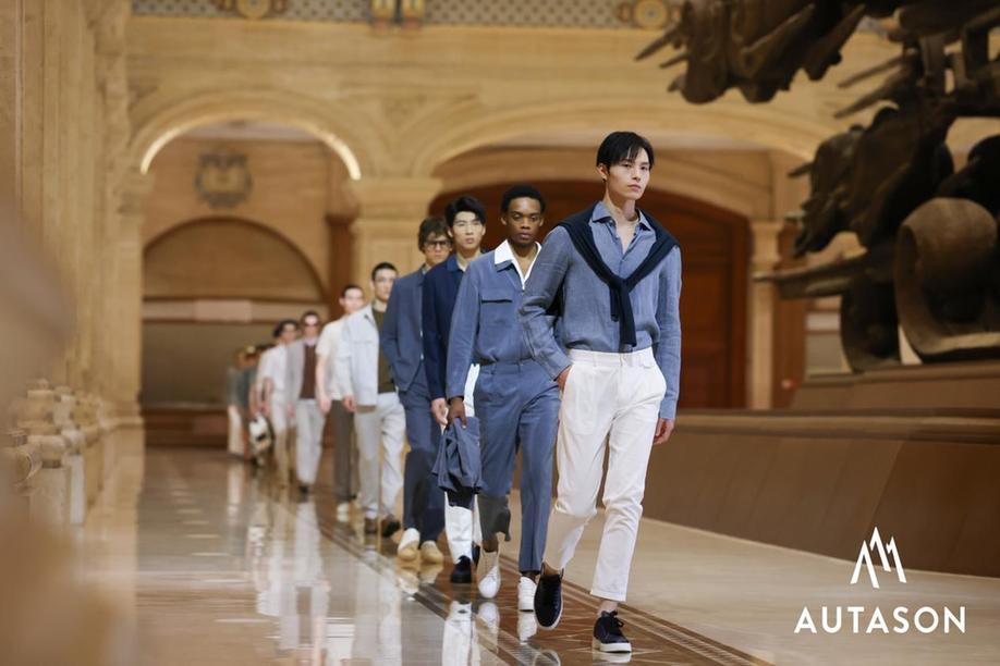 AUTASON&AUTASONBLACK2026春夏男装大秀发布 自然材质双风格演绎“绅士之境” 