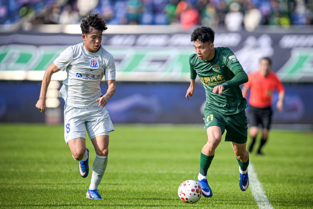 希望为国足赢得更多荣誉——专访王钰栋