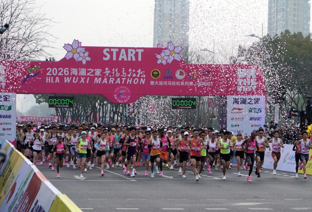 大看台丨“2.0时代”,马拉松是否依然“热辣滚烫”?