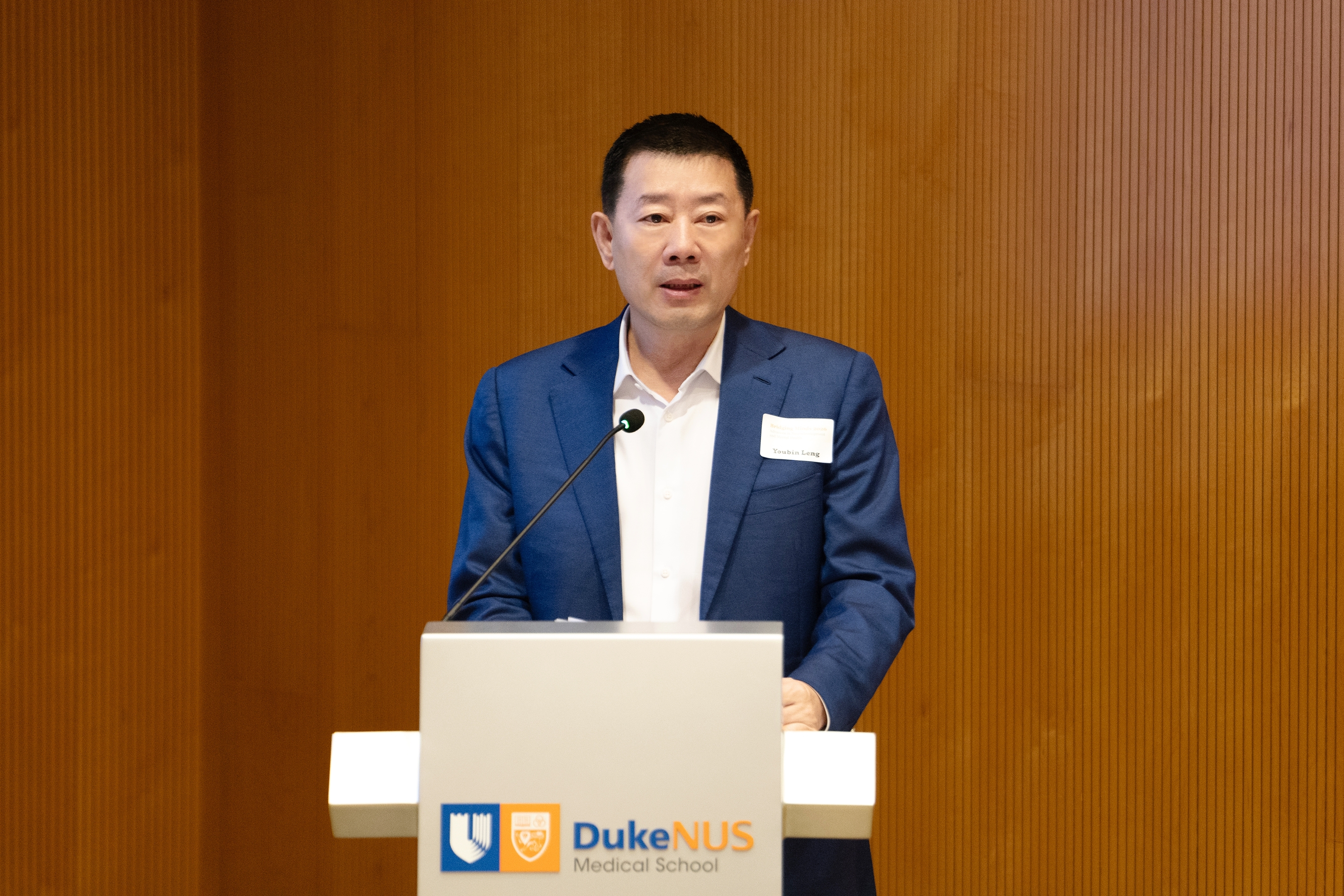 飞鹤携哈佛、耶鲁等顶尖专家齐聚新加坡 乳蛋白技术突破及全龄营养布局获全球关注 飞鹤携哈佛、耶鲁等顶尖专家齐聚新加坡 乳蛋白技术突破及全龄营养布局获全球关注