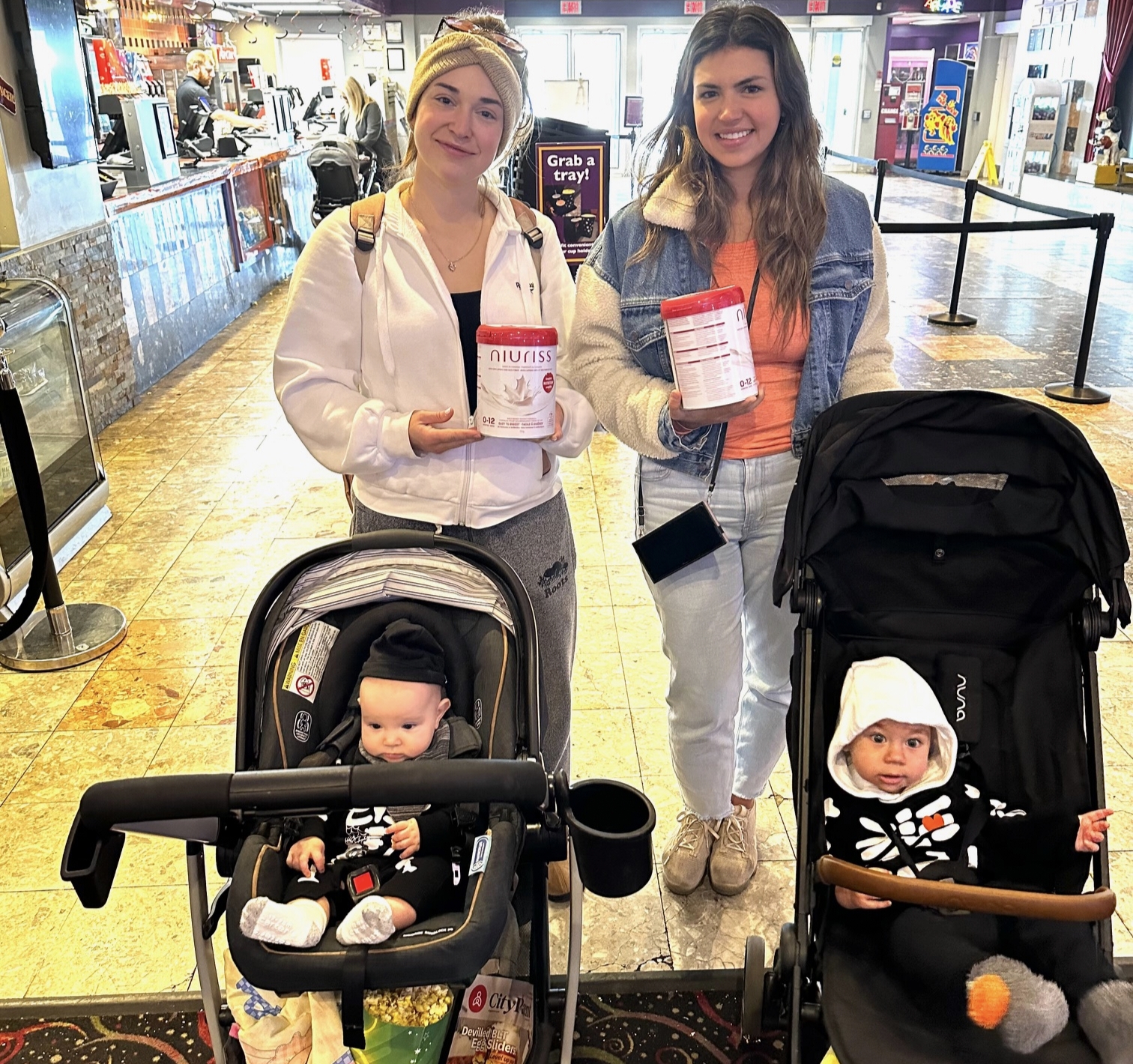 飞鹤携哈佛、耶鲁等顶尖专家齐聚新加坡 乳蛋白技术突破及全龄营养布局获全球关注 飞鹤携哈佛、耶鲁等顶尖专家齐聚新加坡 乳蛋白技术突破及全龄营养布局获全球关注