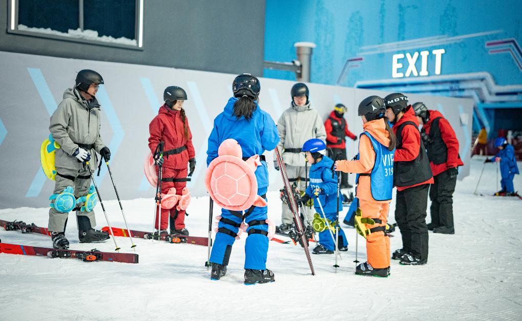 白山黑水间,冰雪经济从“一季火”走向“四季红”
