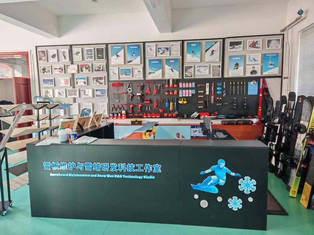 白山黑水间,冰雪经济从“一季火”走向“四季红”