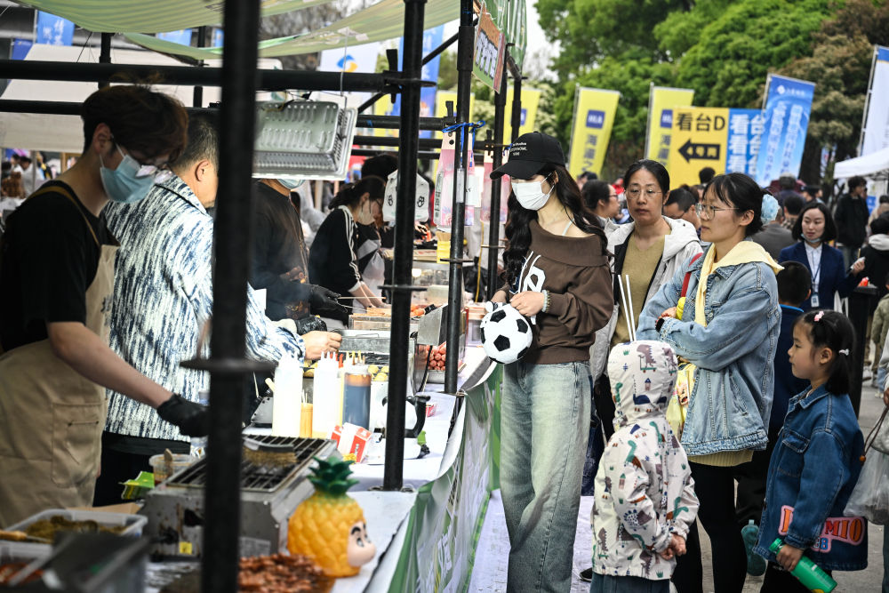 大看台|“苏超”上新 新意几何?