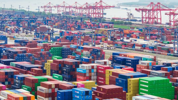 中东战火冲击全球贸易,中国进出口彰显韧性 中东战火冲击全球贸易,中国进出口彰显韧性