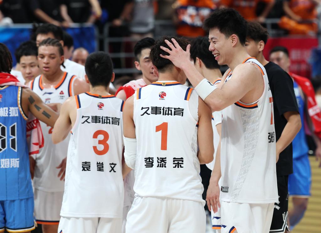追光丨沪杭很近,答案很远