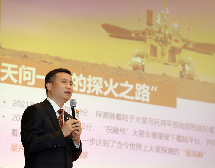 习近平总书记同科技工作者的故事
