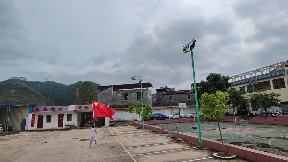 微光成炬护家园——广西防汛救灾暖心纪实