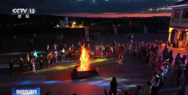 视频丨草原策马、民俗体验 各地奉上“夏日限定”文旅大餐