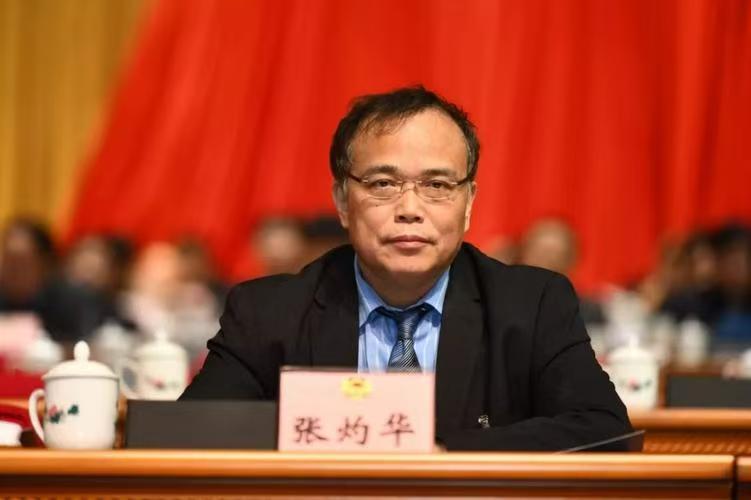 原校长、副校长先后被“双开”,高校反腐持续发力