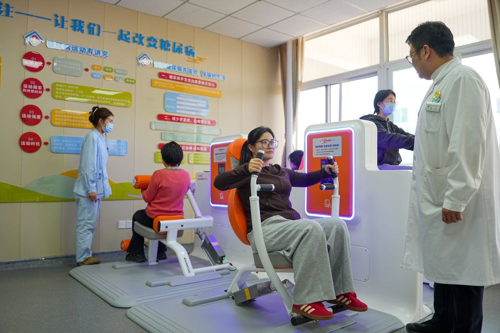 述评:以全民健身托举健康中国