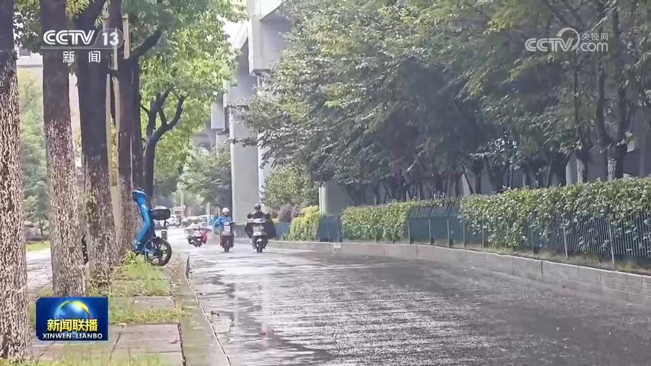 多地降雨持续 防汛救灾加紧进行