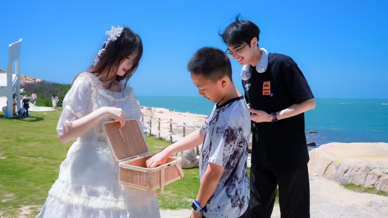 从“打卡风景”到“治愈人心”,福建平潭文旅解锁情绪消费新赛道丨活力中国调研行 从“打卡风景”到“治愈人心”,福建平潭文旅解锁情绪消费新赛道丨活力中国调研行