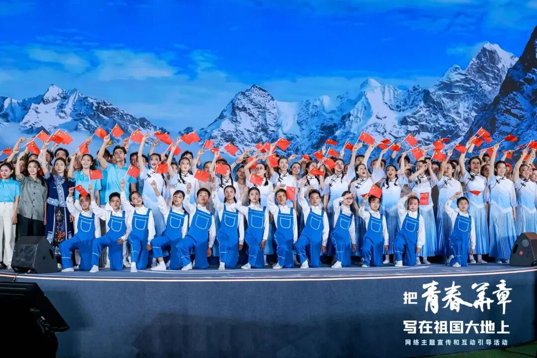 青春华章丨“不断拓展实践育人和网络育人的空间和阵地”