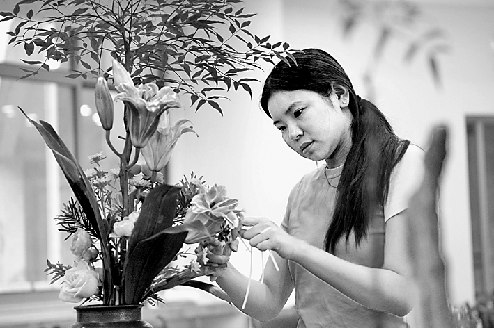 高校美育：让每个学生都能感知美、表达美