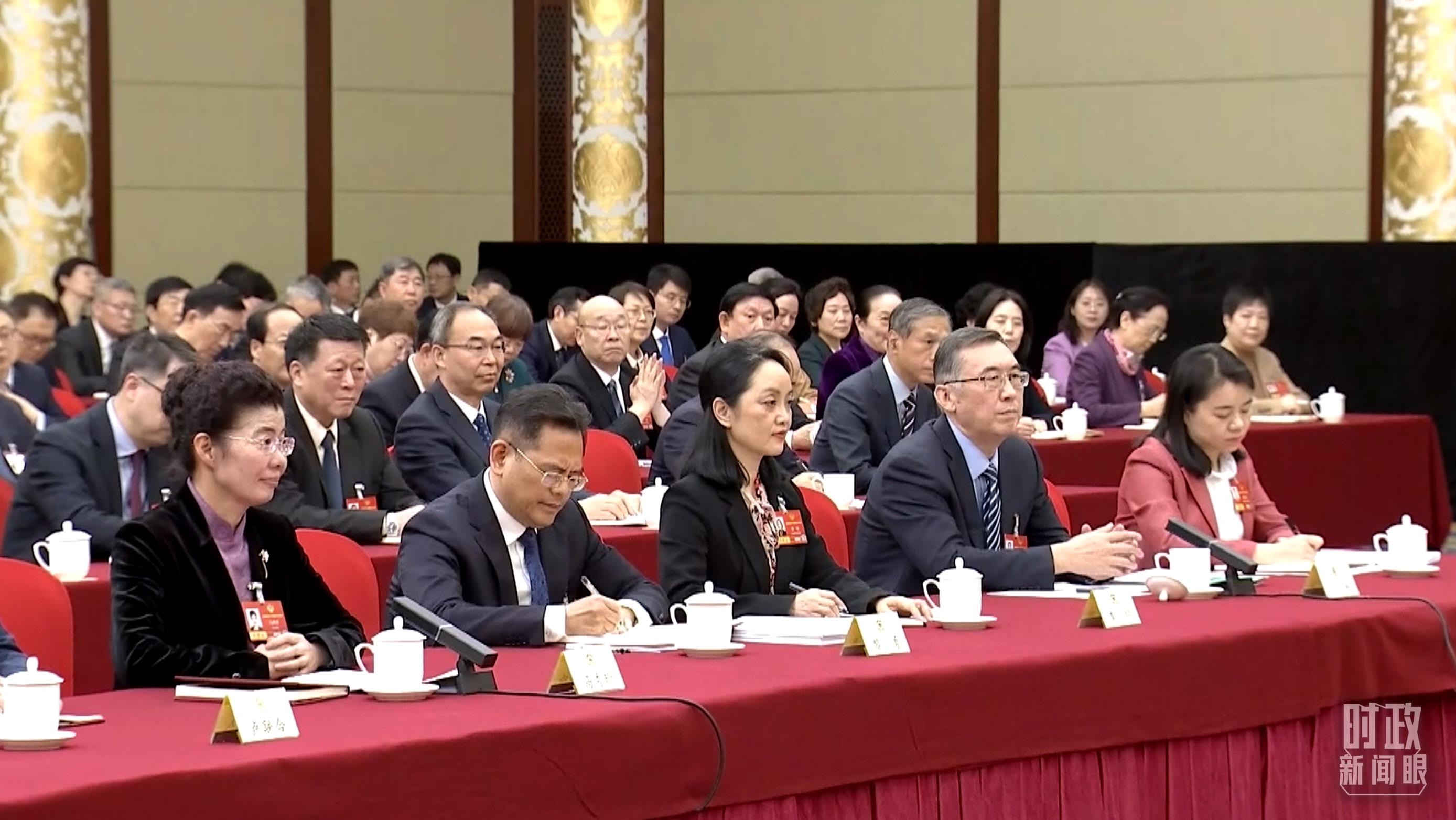 时政新闻眼丨全国卫生与健康大会时隔十年再次召开,习近平强调这些重点
