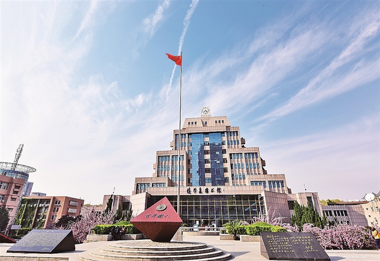 延安大学图书馆：让红色文献“活”起来